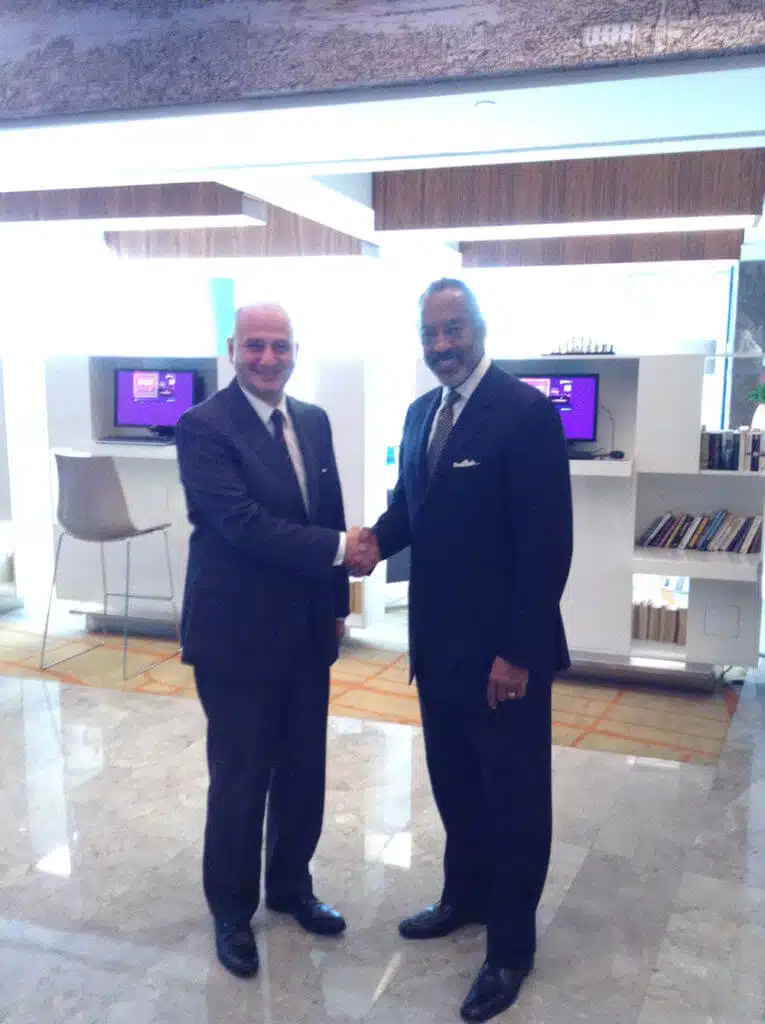 Virtual Instruments’ın CEO’su John W. Thompson, dünya turu kapsamında Türkiye’deki iş ortağı Data Market’i ziyaret etti.
